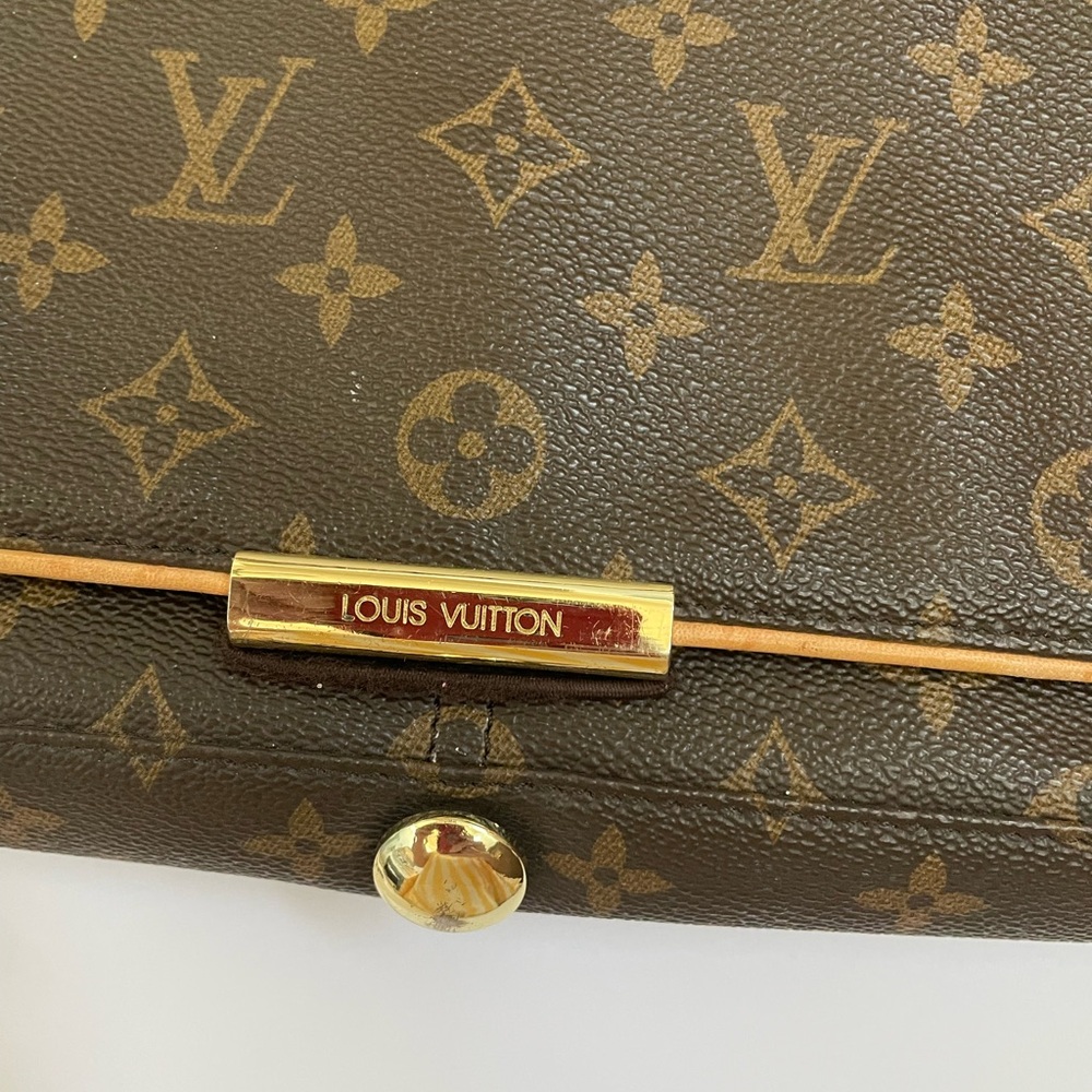 Louis Vuitton computer bag - needs strap connector